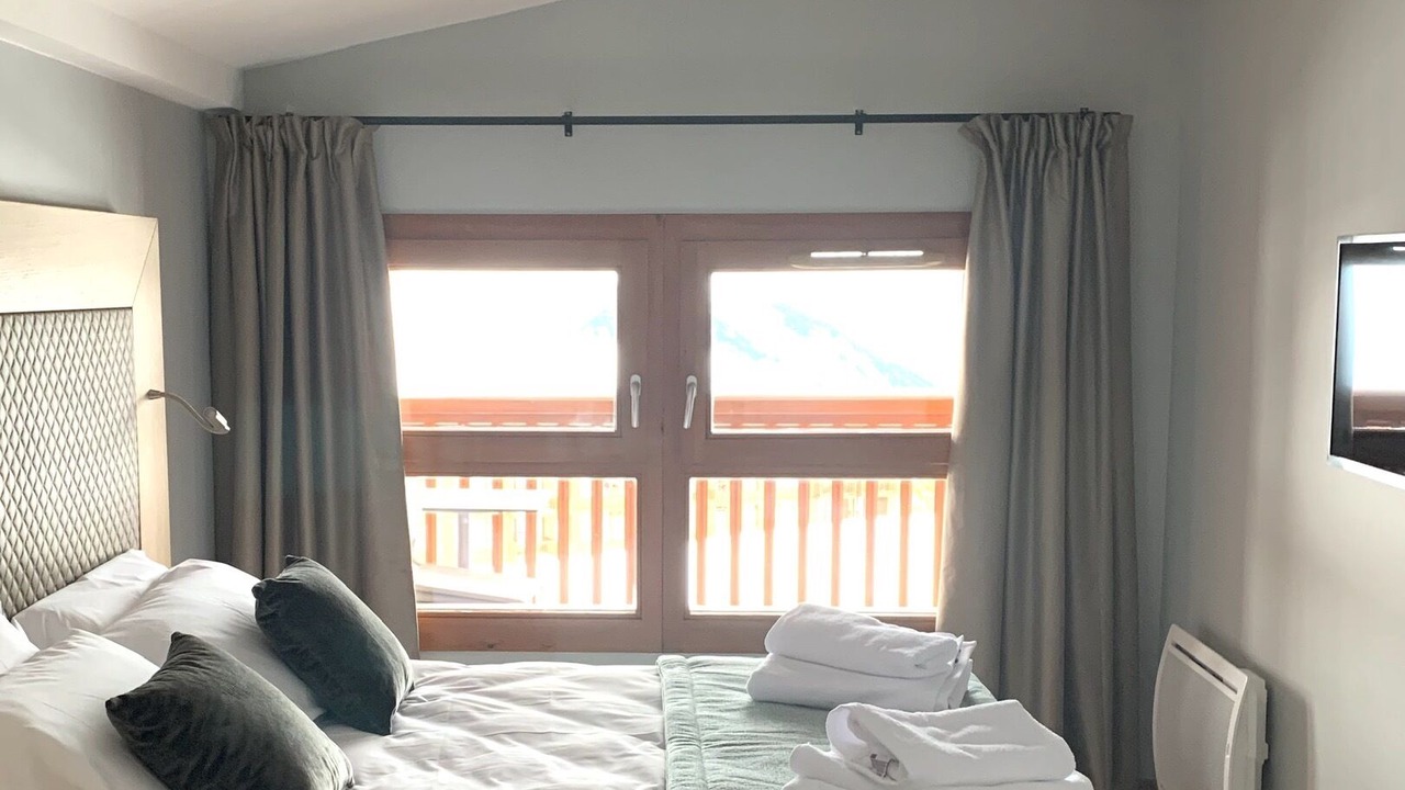 Photo of Bedroom in Arc-1800