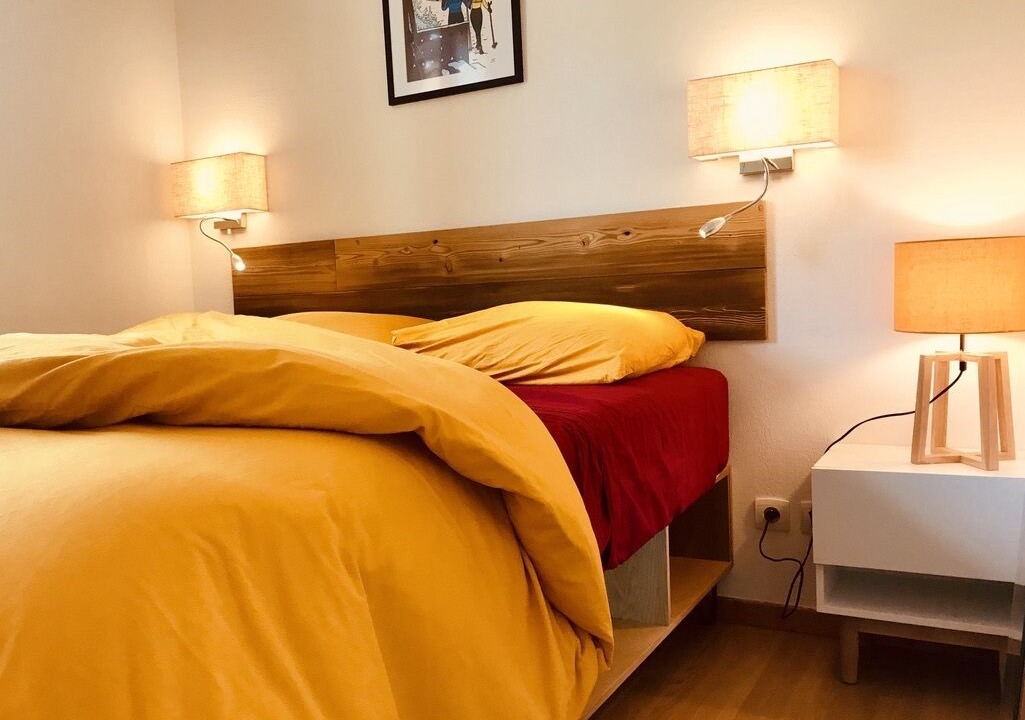 Photo of Bedroom in Molines-en-Queyras