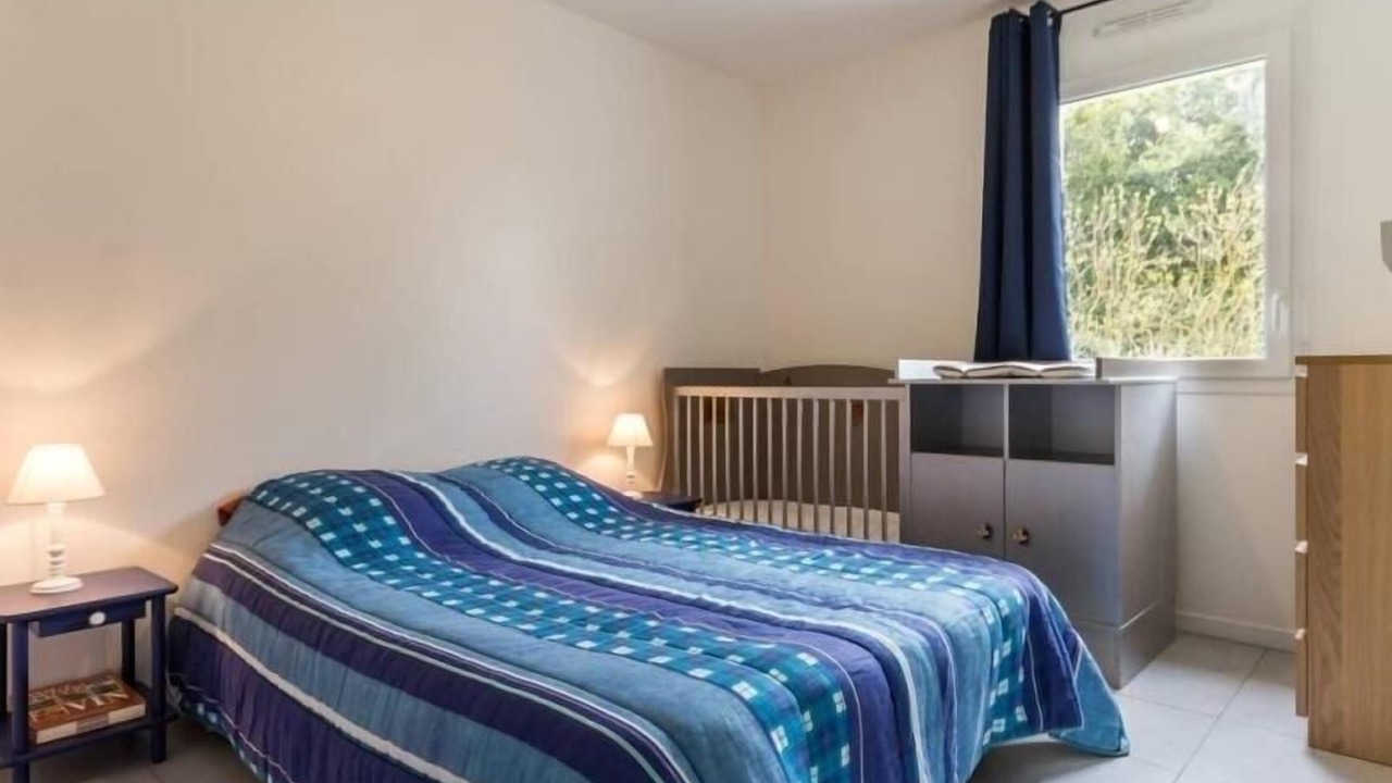 Photo of Bedroom in Nozay