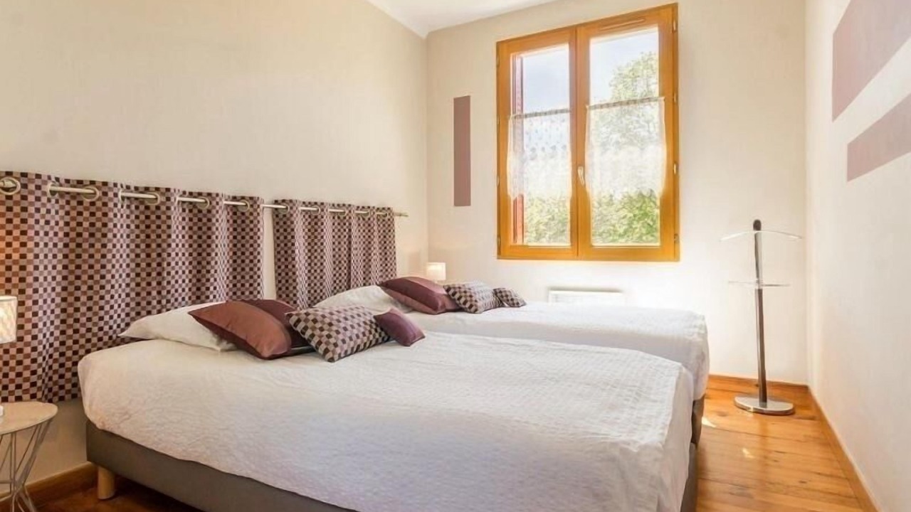 Photo of Bedroom in Crossac