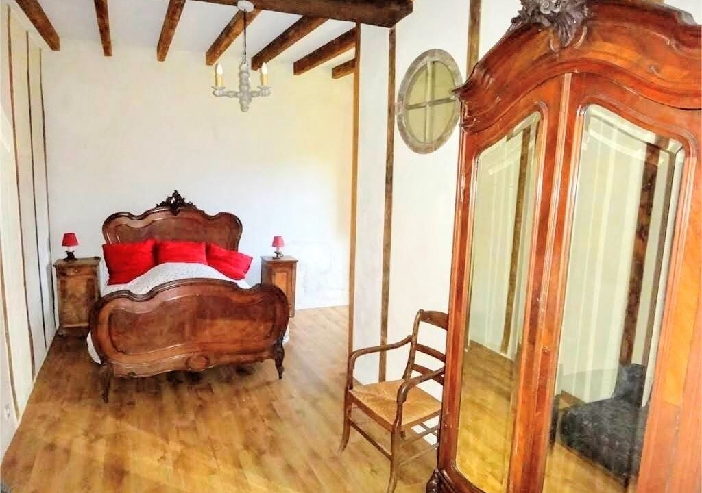 Photo of Bedroom in Pont-de-Ruan
