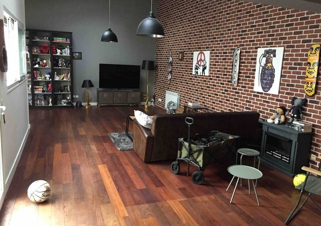 Photo of Livingroom in Plateau - Mont-Valerien