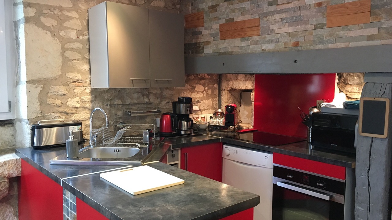 Photo of Kitchen in Saint-Daunes