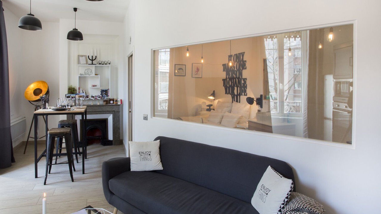 Photo of Livingroom in Voltaire - Saint Amour