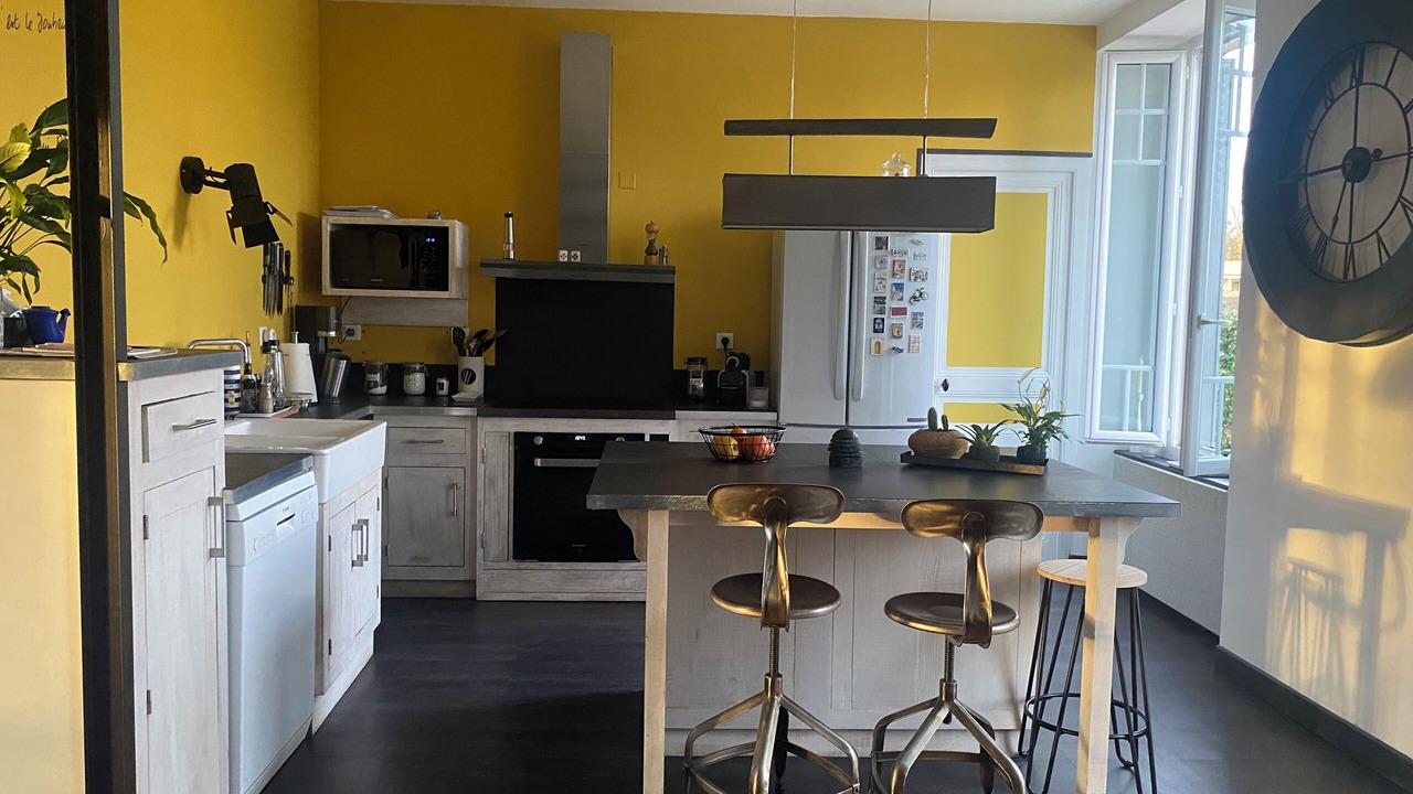 Photo of Kitchen in Saint-Yrieix-sur-Charente
