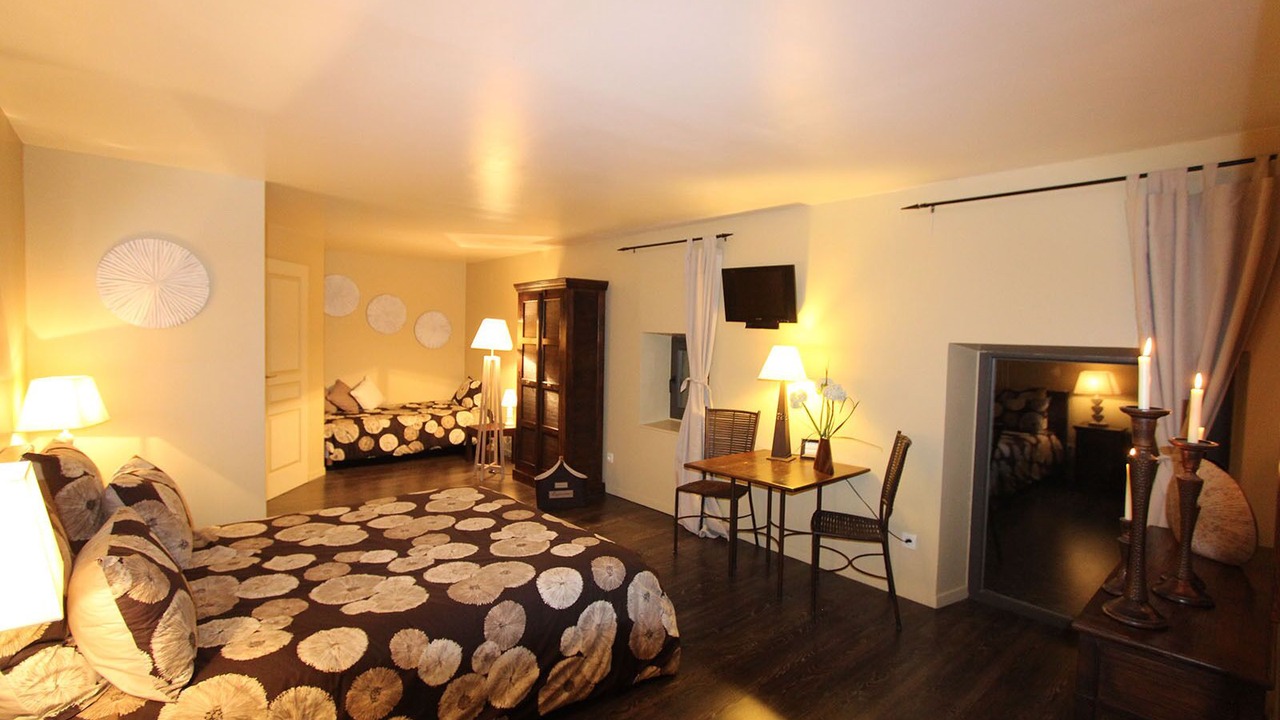 Photo of Bedroom in Saint-Hubert