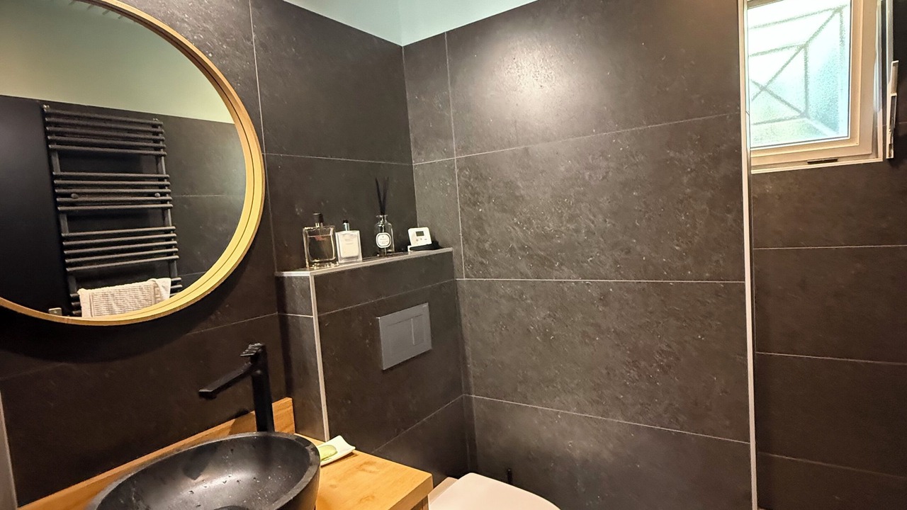 Photo of Bathroom in La Teste-de-Buch