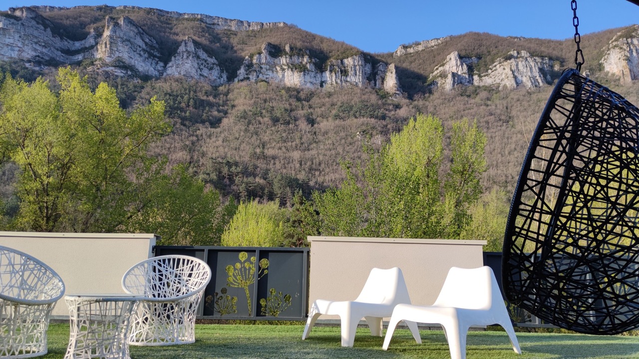 Photo of Outdoor in Mostuejouls