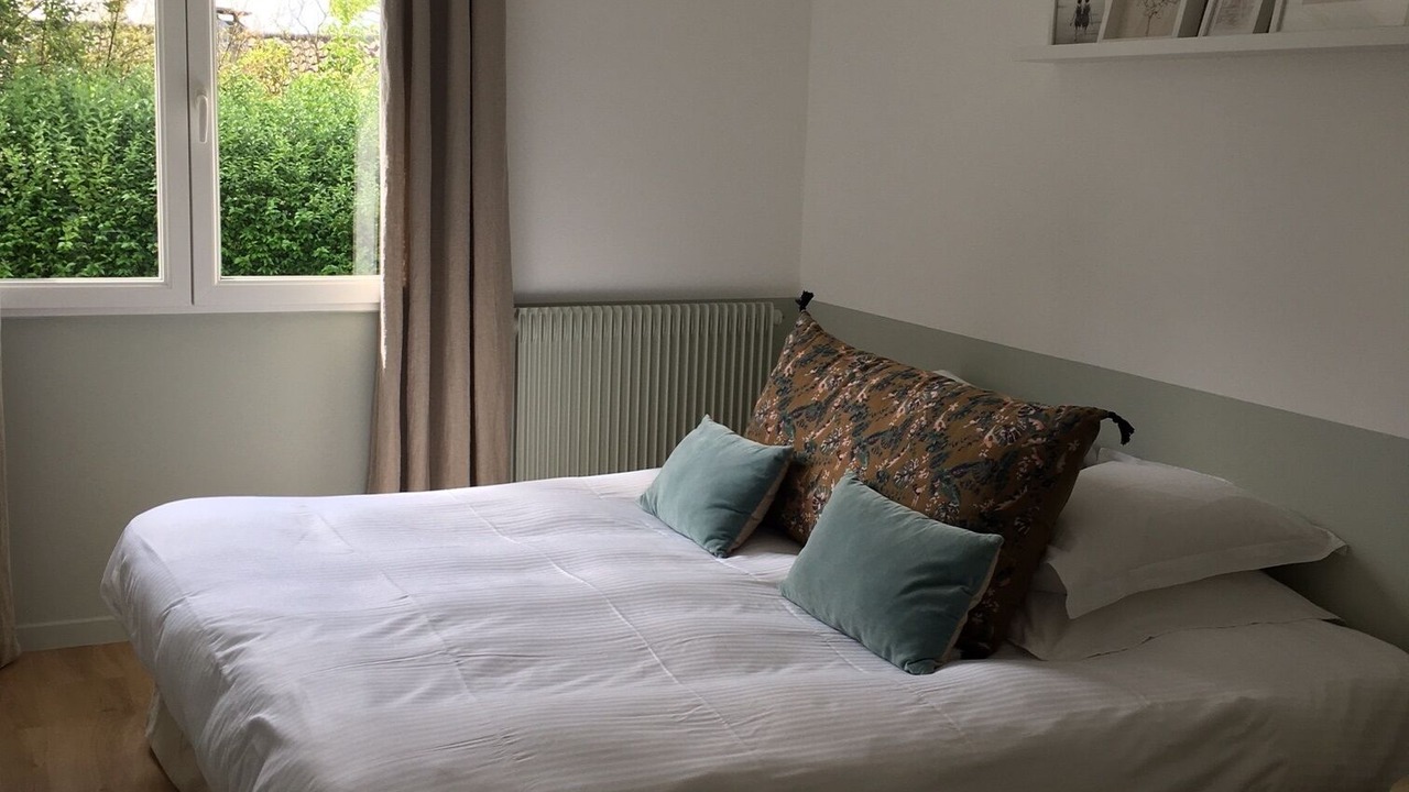 Photo of Bedroom in Bayeux