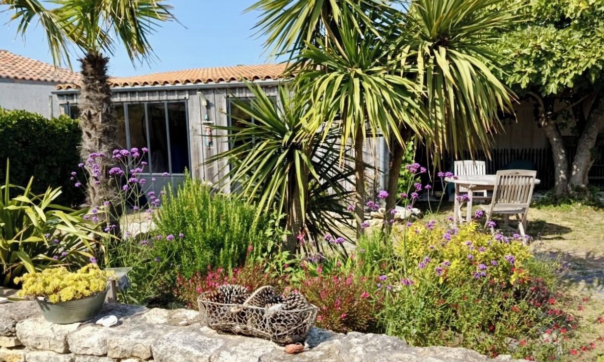 Photo of Patio Balcony in La Cotiniere
