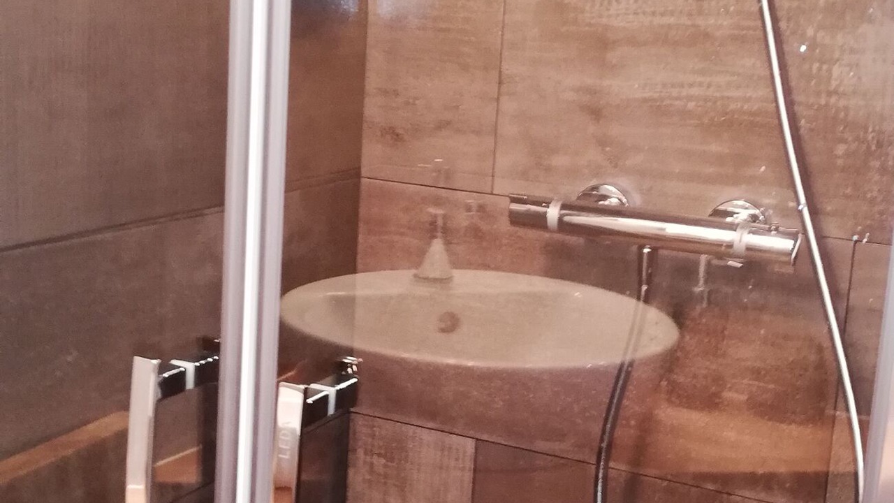 Photo of Bathroom in La Seyne-sur-Mer