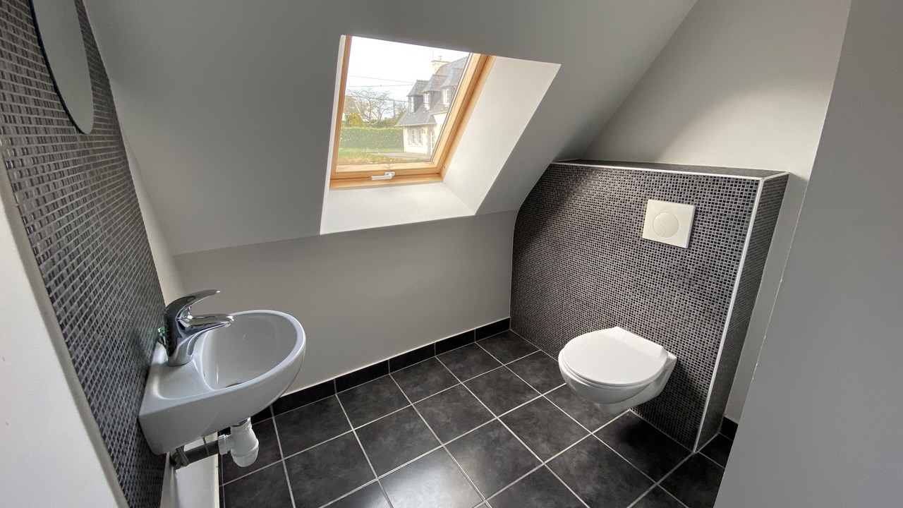 Photo of Bathroom in Locquirec