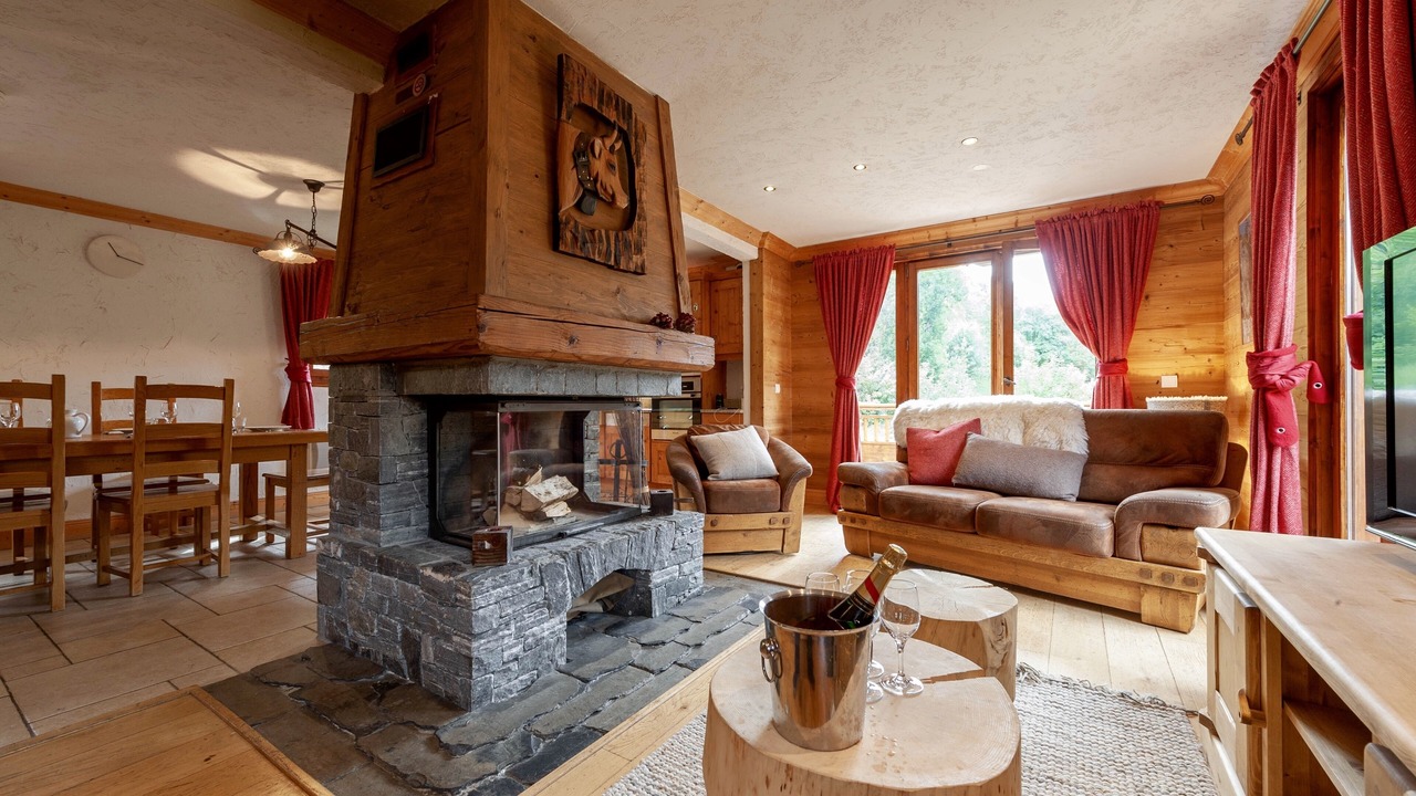Photo of Livingroom in Les Varcins