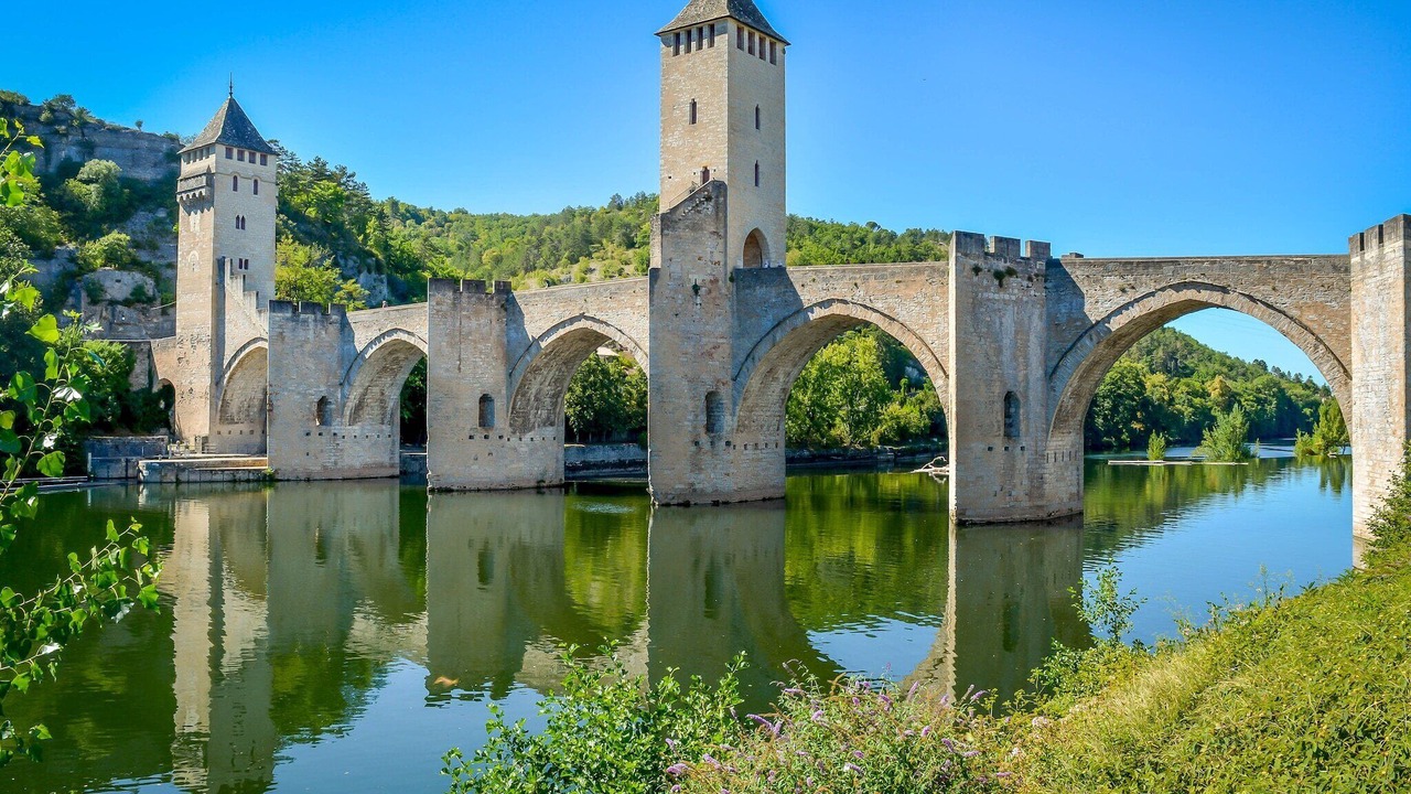 Photo of Others in Mauroux