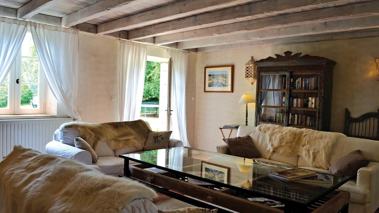 Photo of Bedroom in Saint-Martin-des-Combes