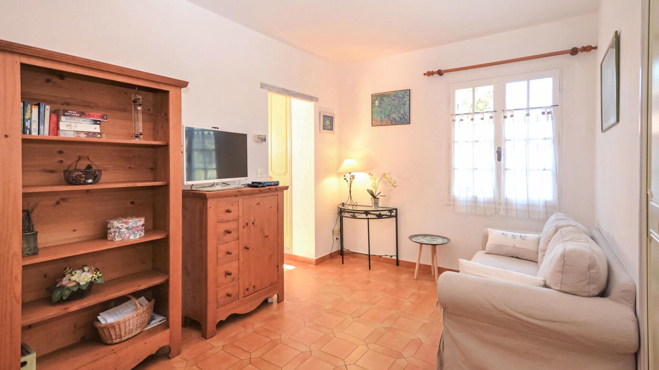 Photo of Bedroom in Entrechaux