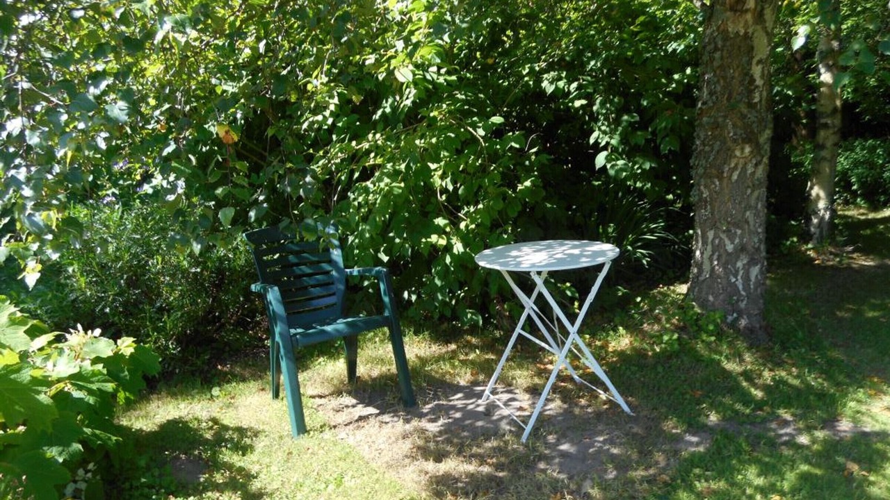 Photo of Outdoor in Theville