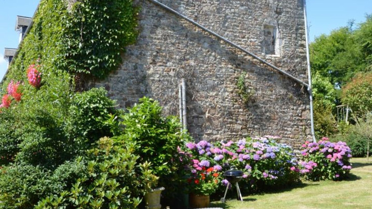 Photo of Outdoor in Doville