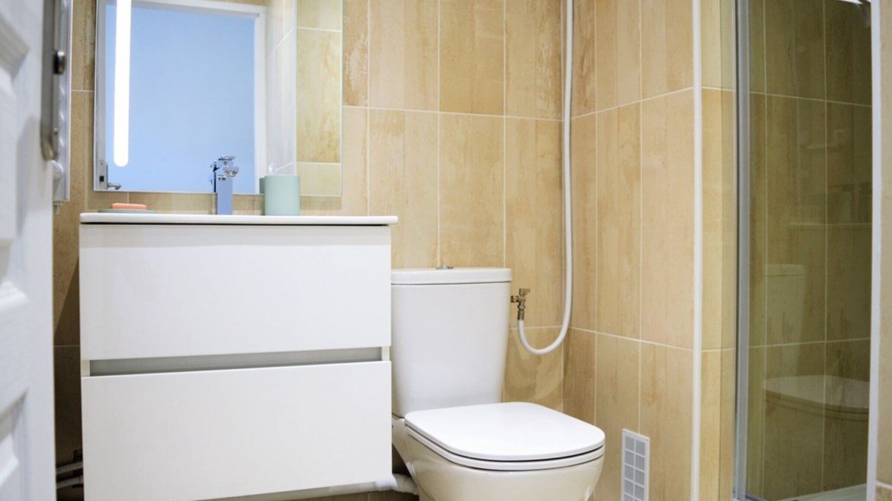 Photo of Bathroom in Le Lavandou