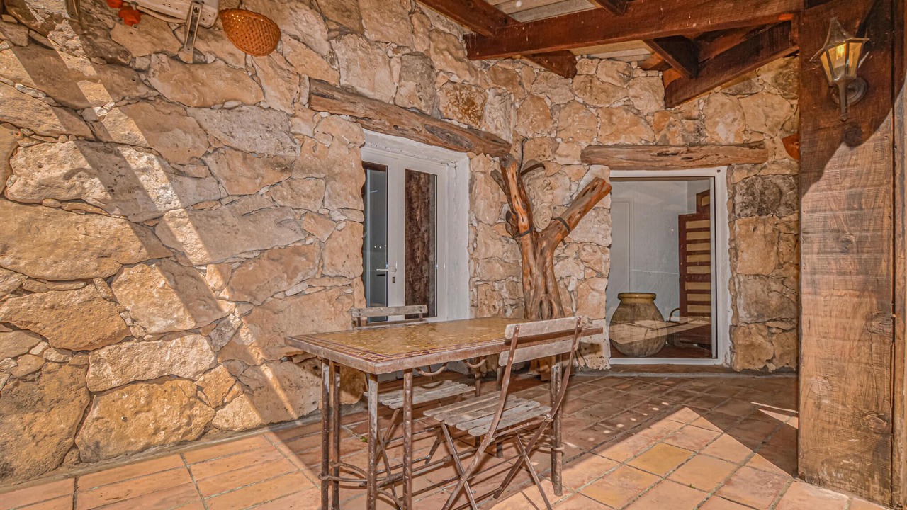 Photo of Others in Figari
