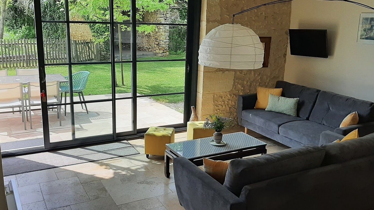 Photo of Livingroom in Pressignac-Vicq