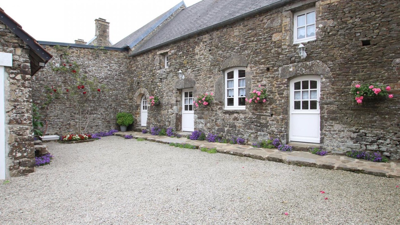 Photo of Outdoor in Canville-la-Rocque