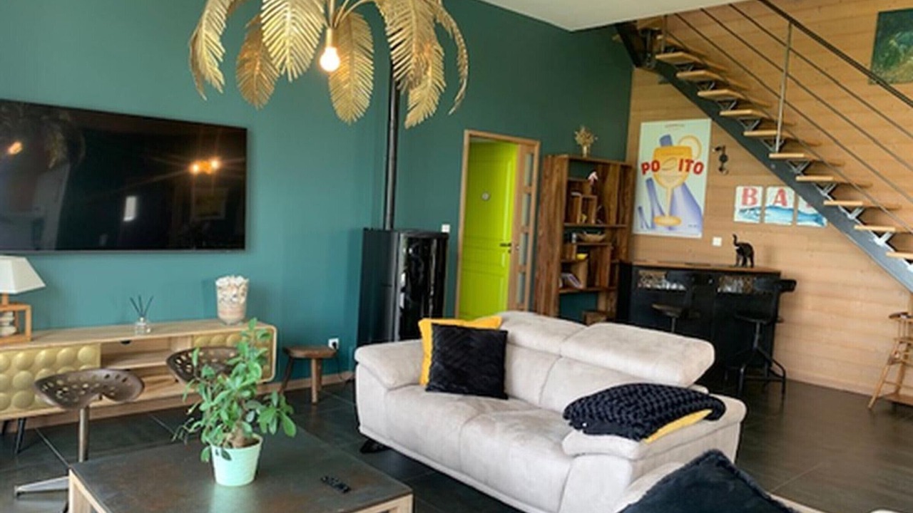 Photo of Livingroom in Dragey-Ronthon