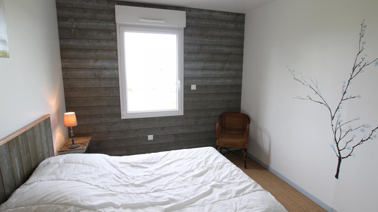 Photo of Bedroom in Dragey-Ronthon