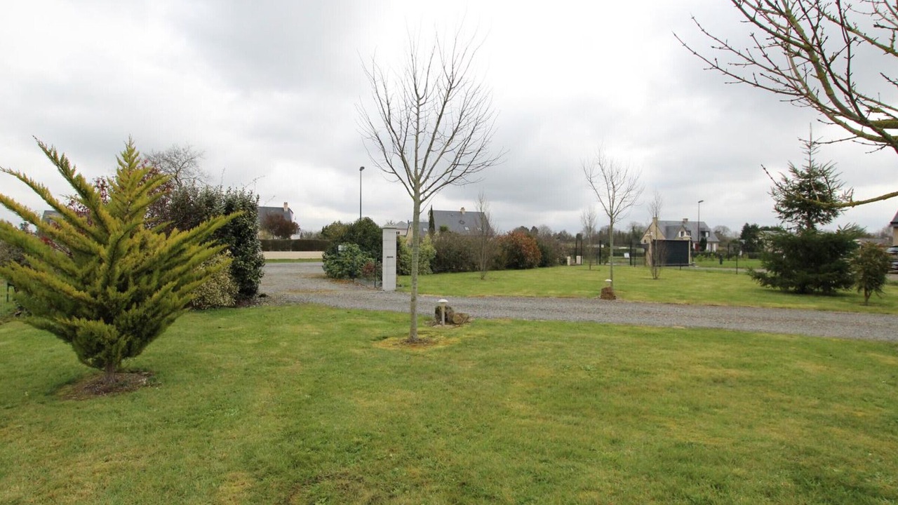 Photo of Outdoor in Dragey-Ronthon