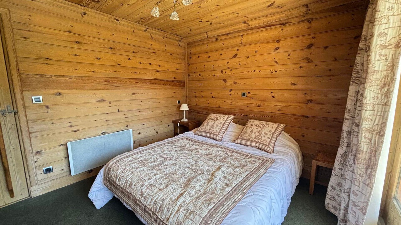 Photo of Bedroom in Meribel Centre