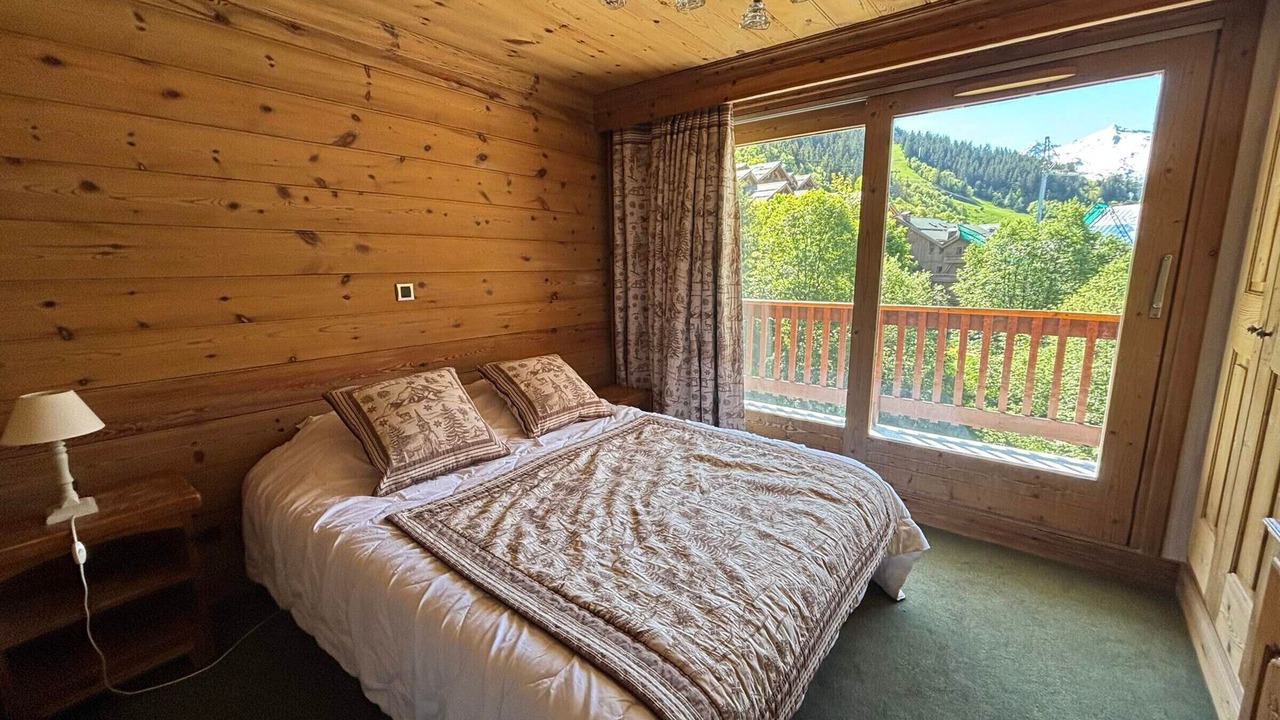 Photo of Bedroom in Meribel Centre