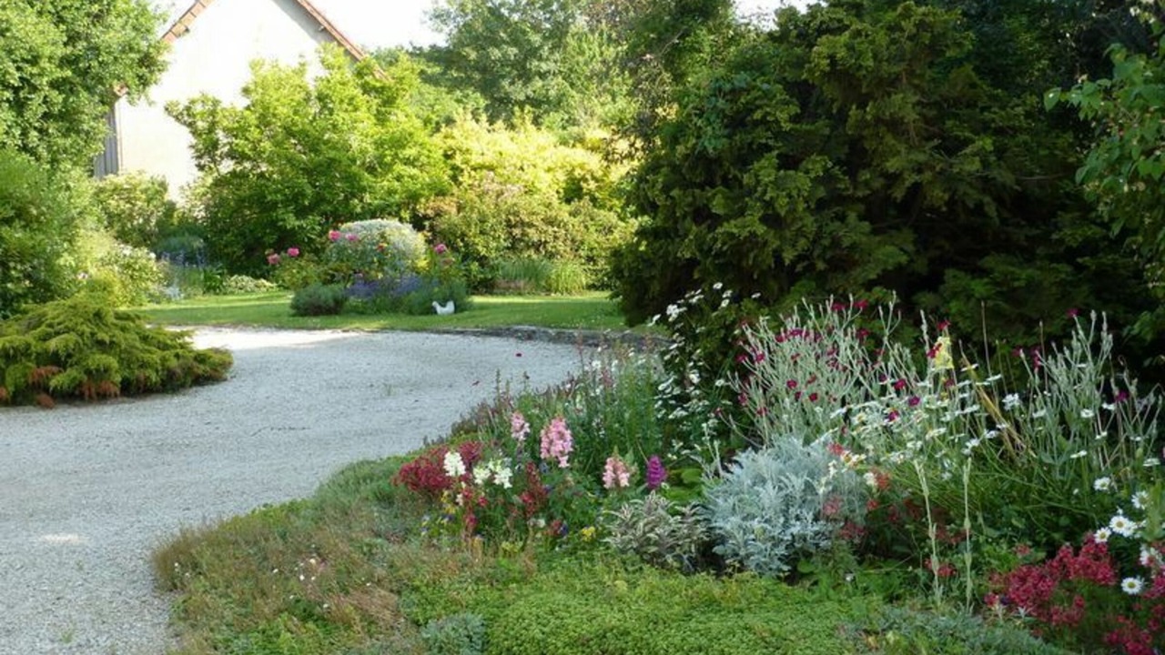 Photo of Outdoor in Couville