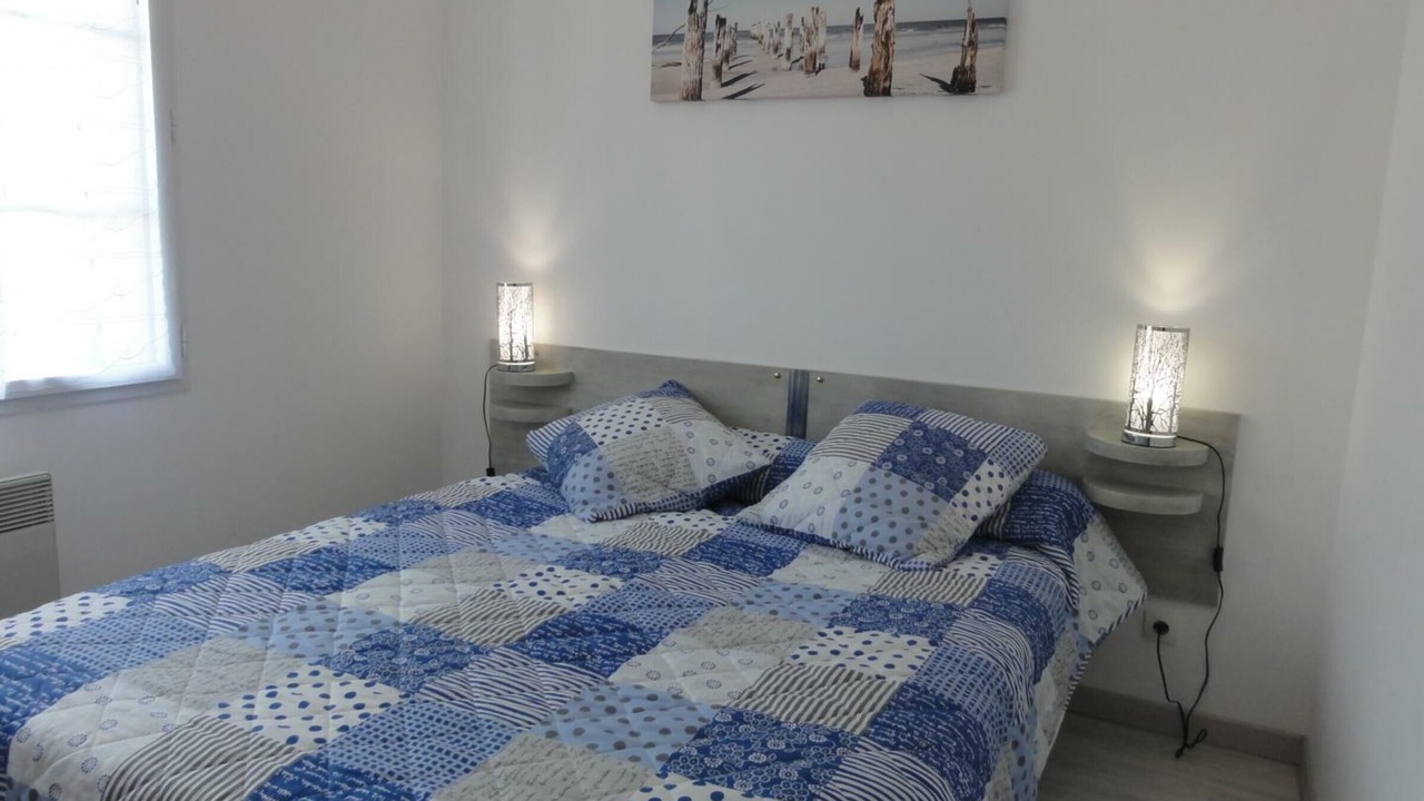 Photo of Bedroom in Barfleur