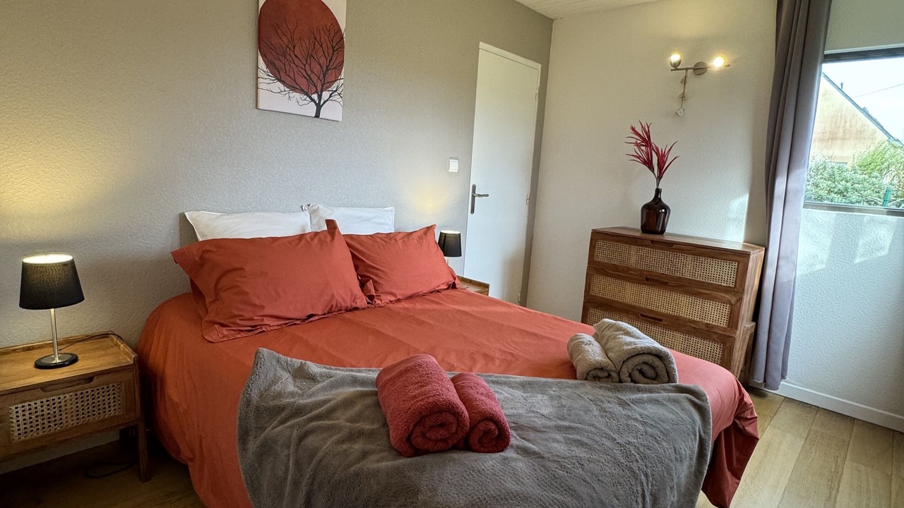 Photo of Bedroom in Plouescat