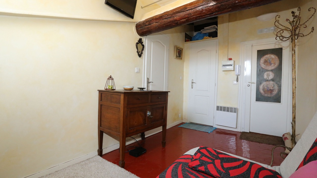 Photo of Livingroom in Old Town