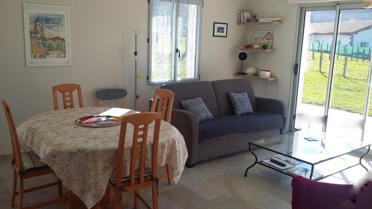 Photo of Livingroom in Ainhoa