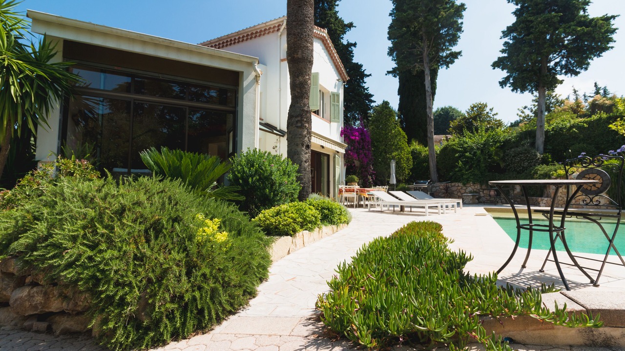 Photo of Outdoor in California - Pezou