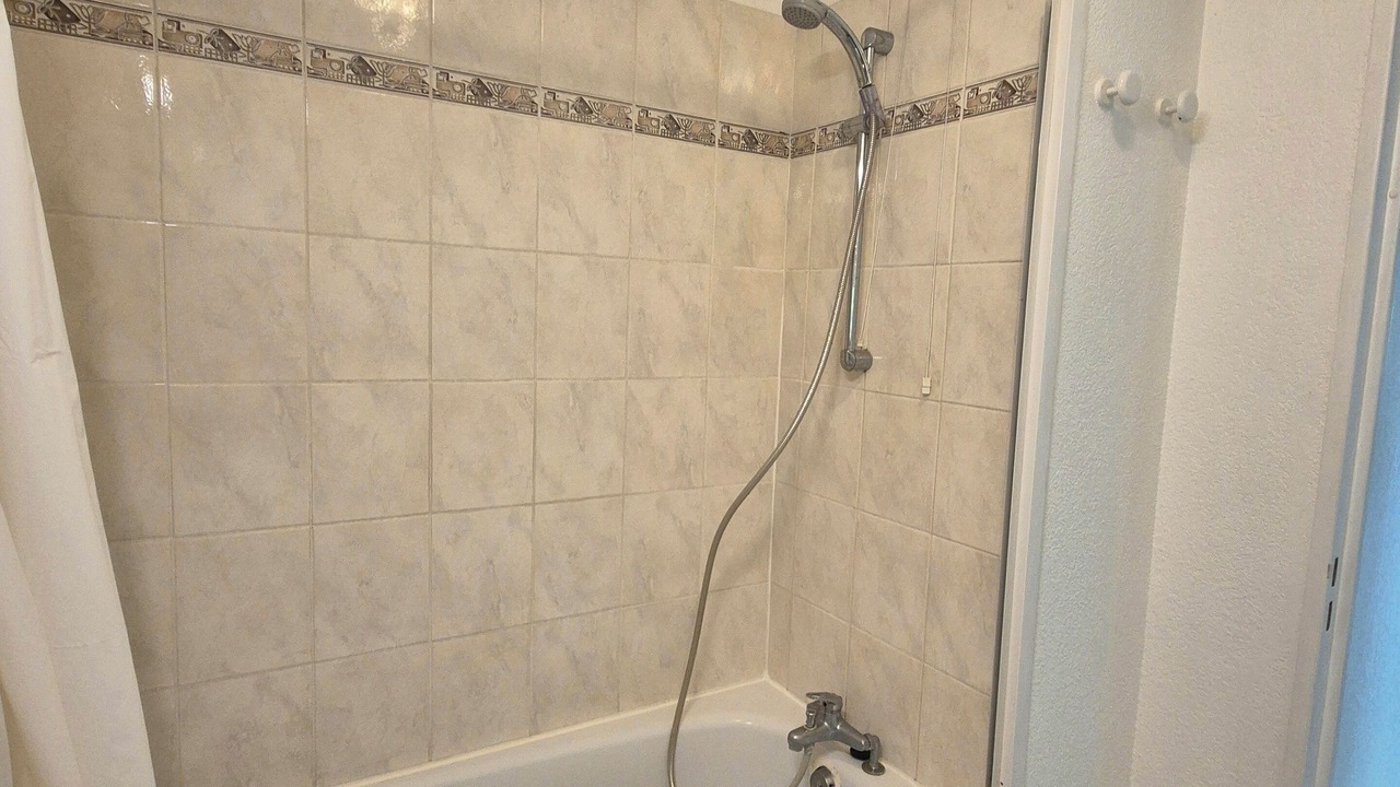 Photo of Bathroom in Antigone