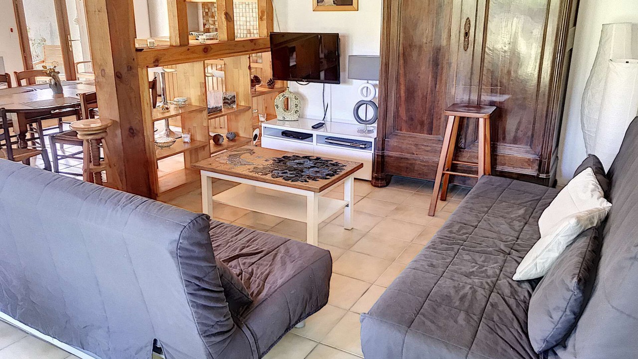 Photo of Livingroom in Messanges