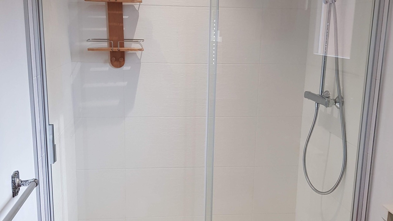 Photo of Bathroom in Flayosc