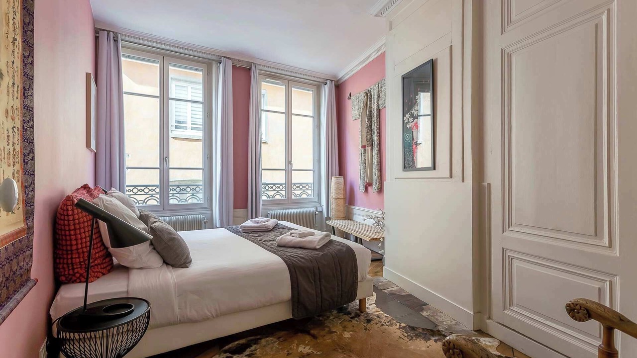 Photo of Bedroom in Griffon - Royale