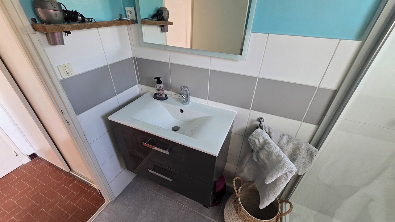 Photo of Bathroom in Saintes-Maries-de-la-Mer