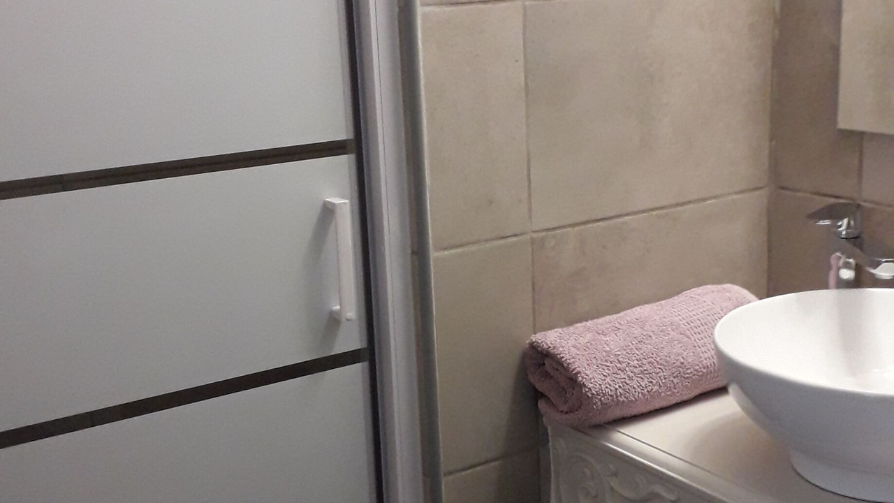 Photo of Bathroom in Sauveterre-la-Lemance