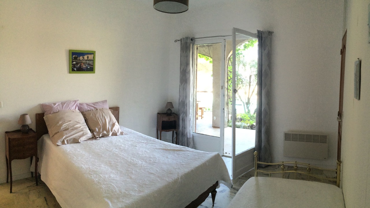 Photo of Bedroom in Porticcio