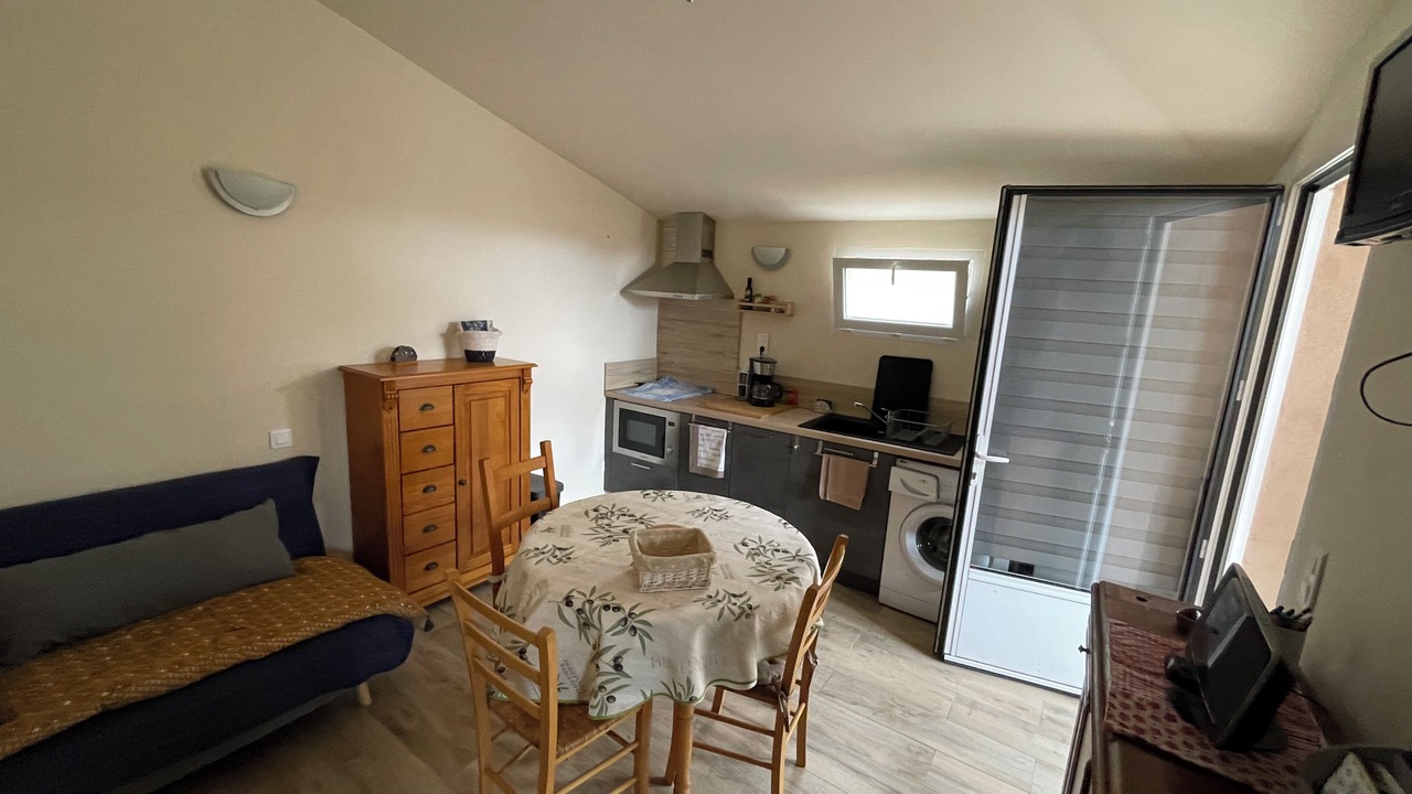 Photo of Livingroom in Monacia-d'Aullene