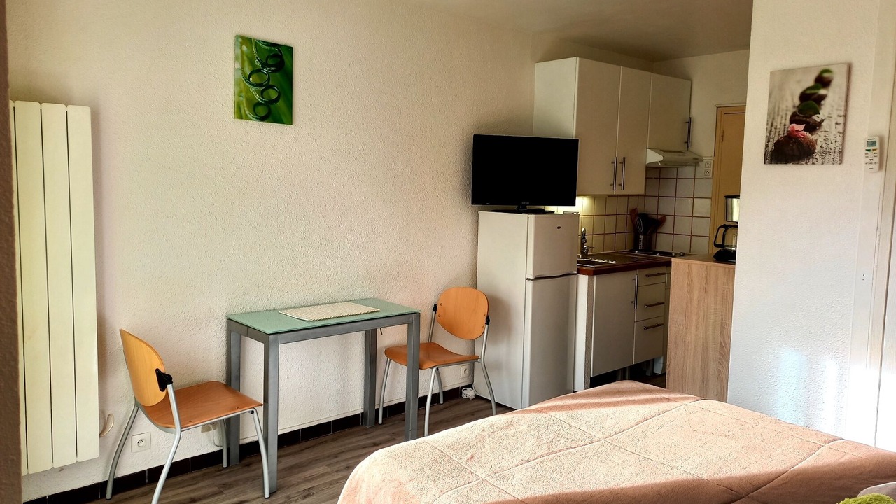 Photo of Bedroom in Balaruc-les-Bains