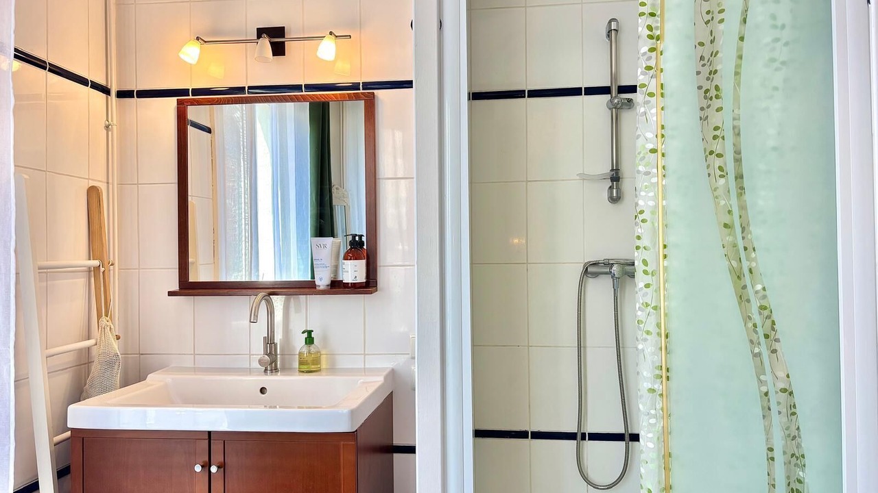 Photo of Bathroom in Trouville-sur-Mer