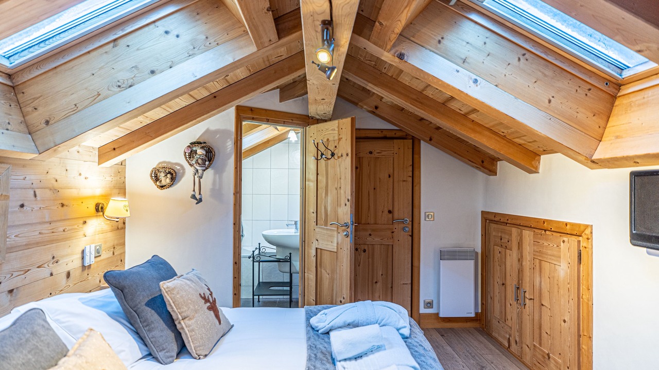 Photo of Bedroom in Meribel