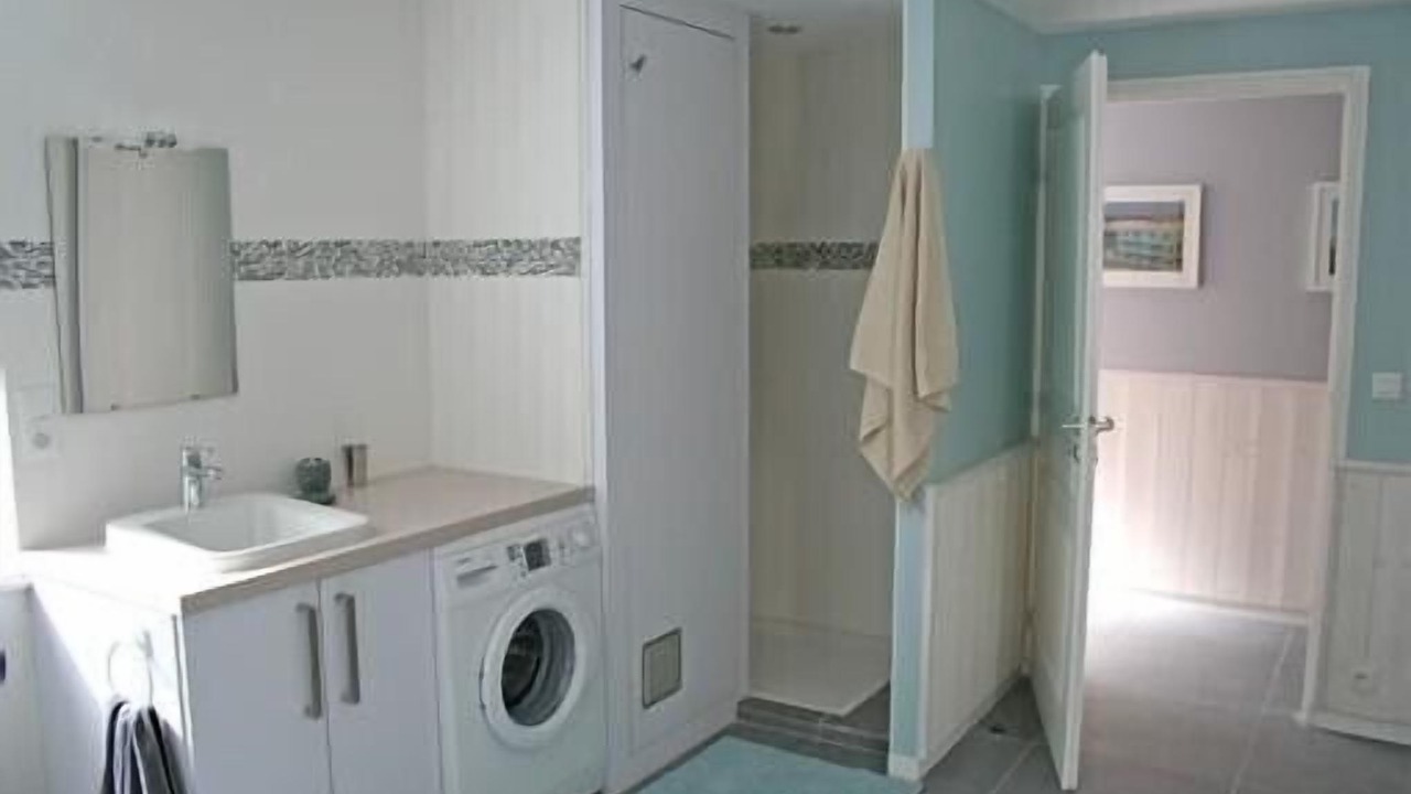 Photo of Bedroom in Port-en-Bessin-Huppain