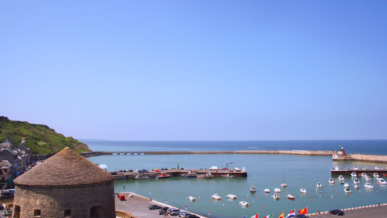 Photo of Others in Port-en-Bessin-Huppain